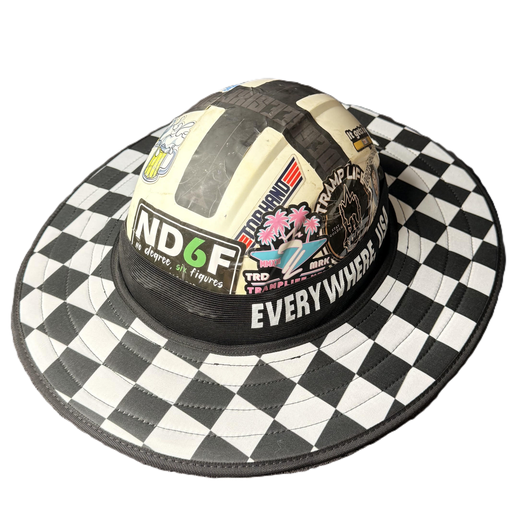 Checkered Fly Shade